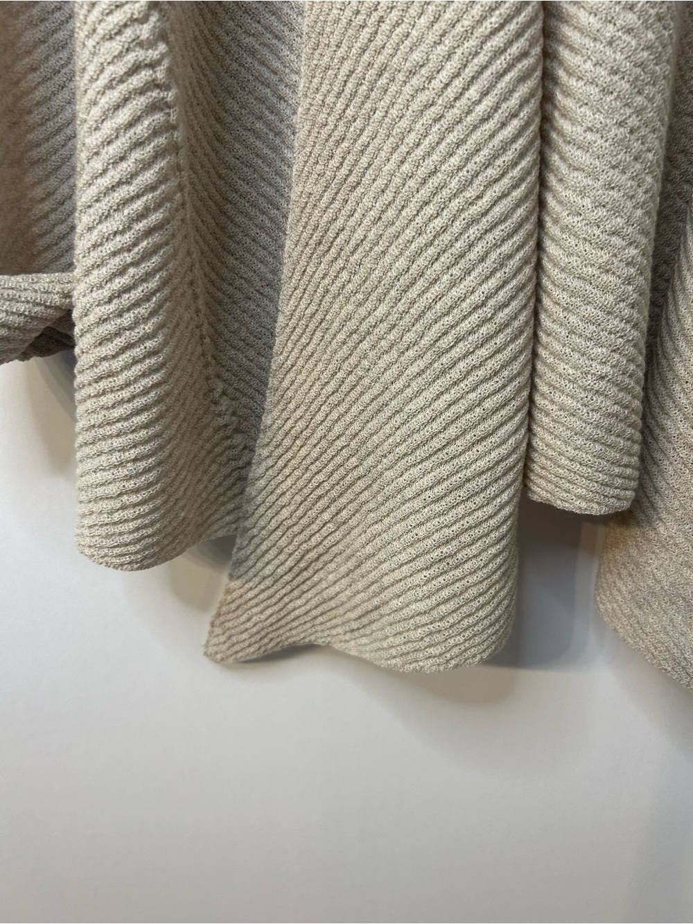 Eileen Fisher Women’s Tan Wool Sweater Twinset w/ Open Cardigan and Tank, Large - Picture 10 of 14